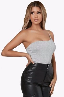 Honeybum Short Sleeve Tops Can't Handle Me Top