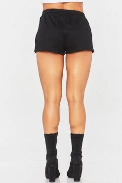 Rehab She's A Pearl Short