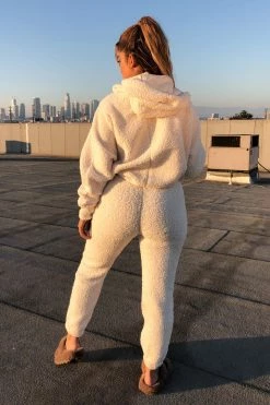 Honeybum Cozy But Chic Set