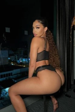 Honeybum Innocent Lace Set New Arrivals